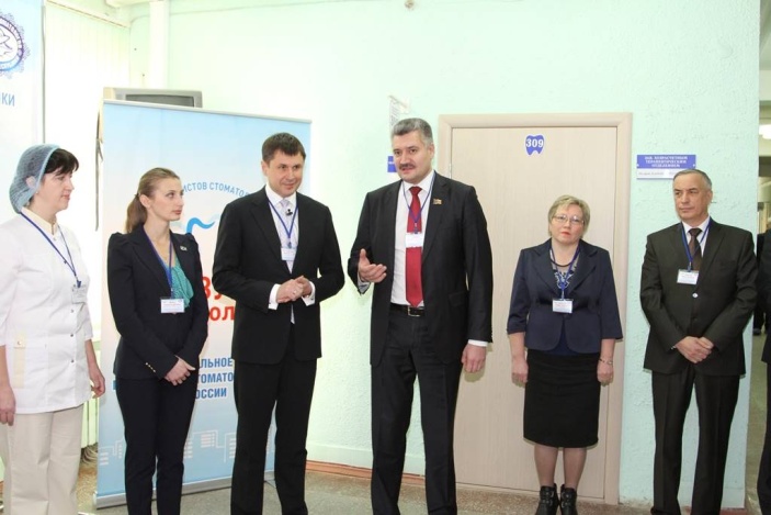 Гигиенист стоматологический. Лучший по профессии - 2013